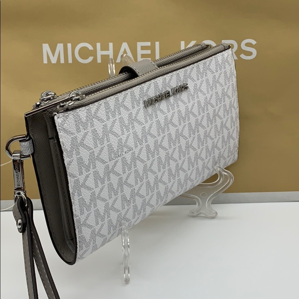 MICHAEL KORS LG DOUBLE ZIP wristlet BRT WHITE